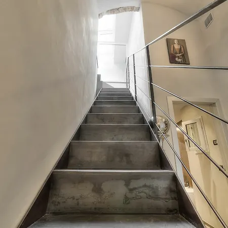 Apartment Stone Walls Deluxe Florenz