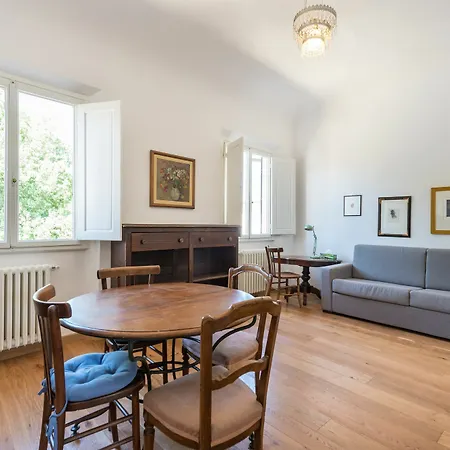 Apartment Pitti Cozy With Terrace Florence