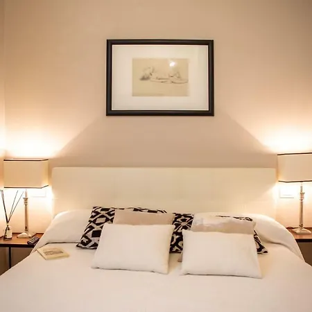 Santa Croce Luxury 2 Bedroom פירנצה