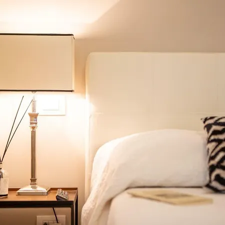 Santa Croce Luxury 2 Bedroom דירה פירנצה