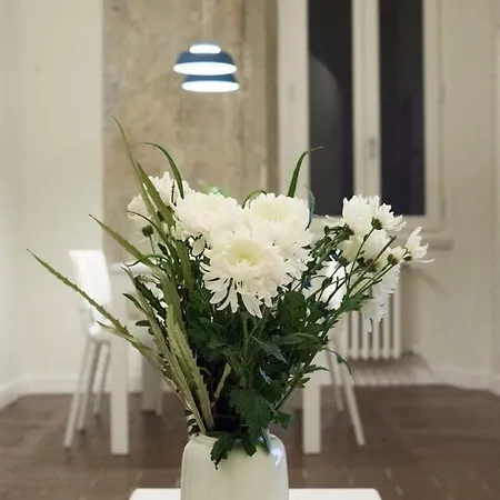 Ee Luxury Apartment