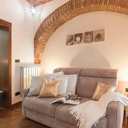 Fanti Apartment