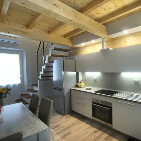 Guest house Elisa *