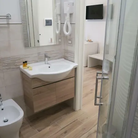 Elisa Guest house