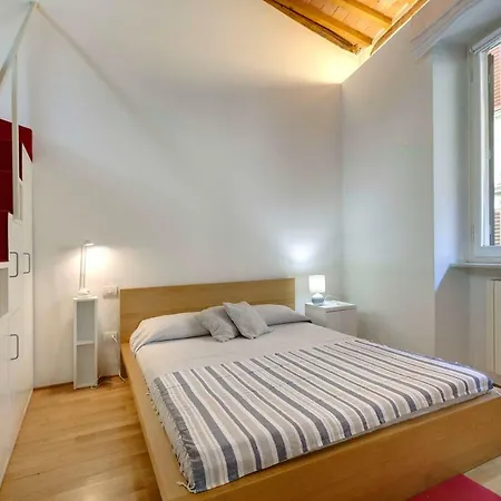 Finardi Apartment Florence