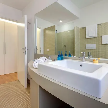 Finardi Apartment Florence