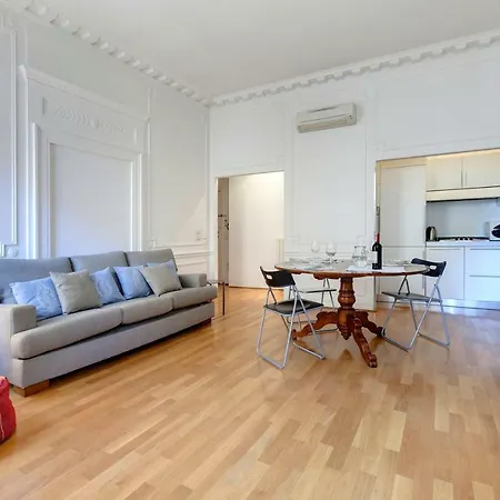 Finardi Apartment Florence