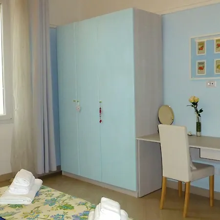 Porta San Frediano Apartment *