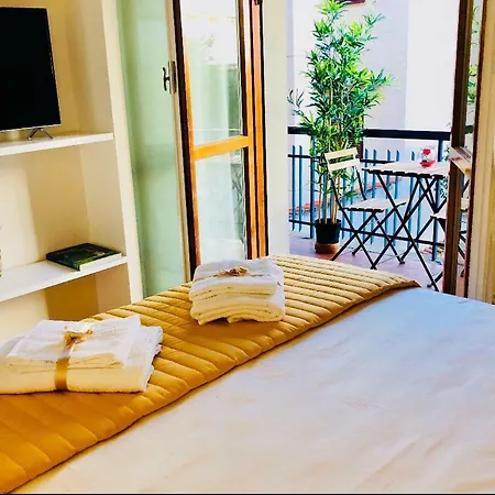 Apartment Liberta With Balcony Florenz