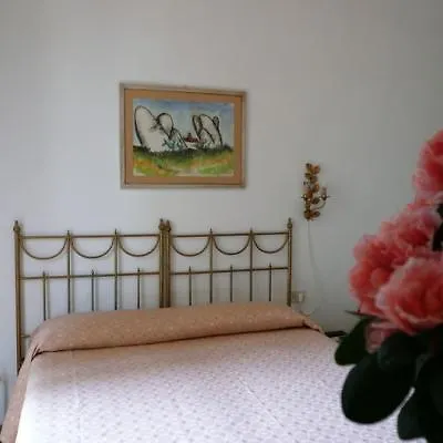 Lilium Отель Флоренция