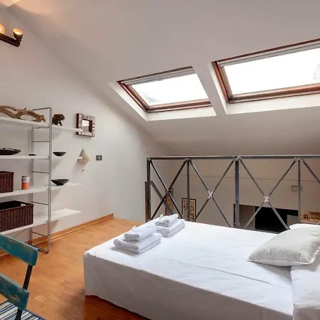 Orto Luminous With 2 Bedrooms * Firenze