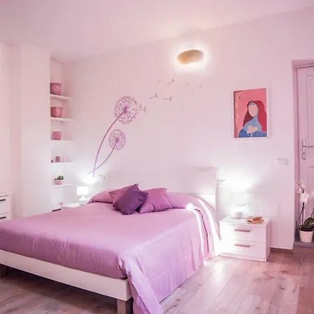 Cascine Holidays Apartment *