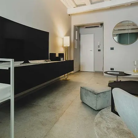 Ee Luxury Apartment Florence