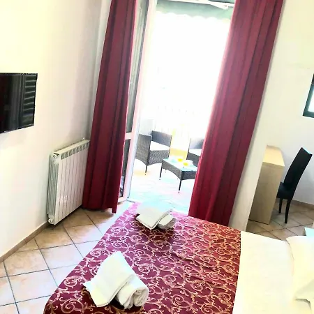 بيت ضيافة La Cittadella 2*