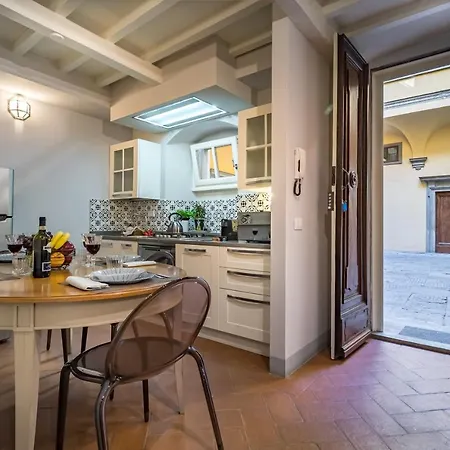 Palazzo Ridolfi - Residenza D'epoca فندق