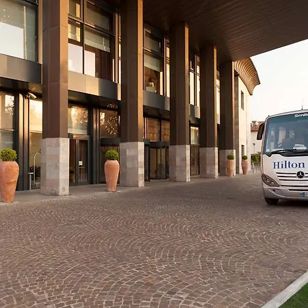 Hilton Metropole Hotel 4*