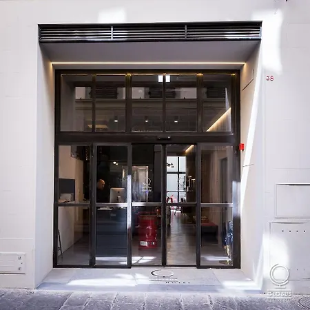Globus Urban Hotel 4*