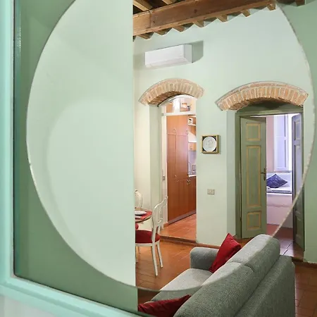 Apartment Across The River Florence