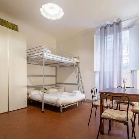 Ghibellina Apartment *