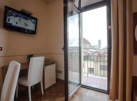 Rubino 3* Florence