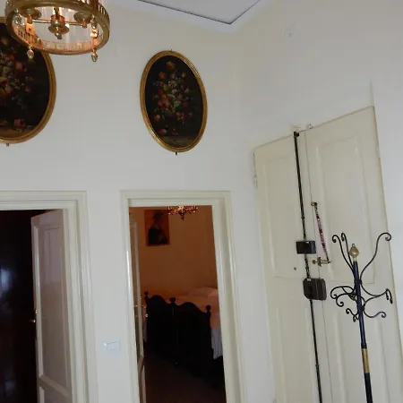 Fabbricotti Apartment *