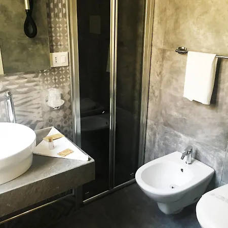 Aurum Hotel 4*