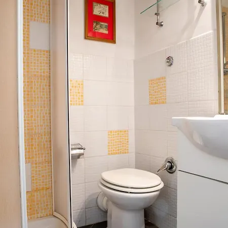 Oltrarno Loft Apartment Florence