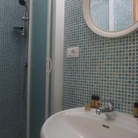 Hotel Genzianella 2*