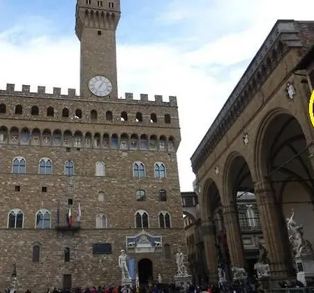 Piazza Signoria 1, Appartement Florence