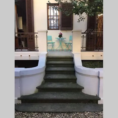 Apartamento Charming Family With Private Garage