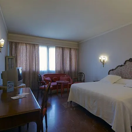 Hotell Nh