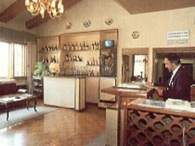 伯多尼酒店 2*