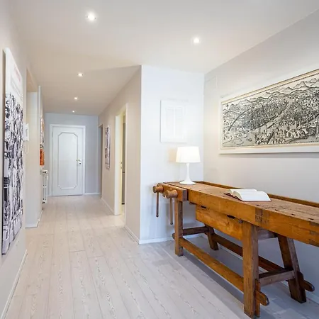 Apartment Frame *