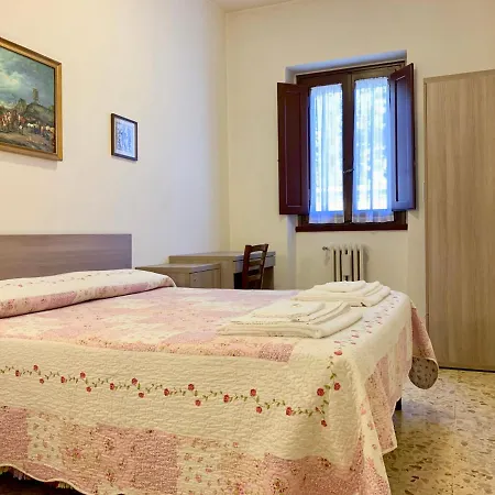 Bed & Breakfast Casa Per Ferie Regina Santo Rosario Firenze
