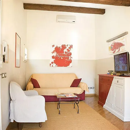 Signoria Apartment