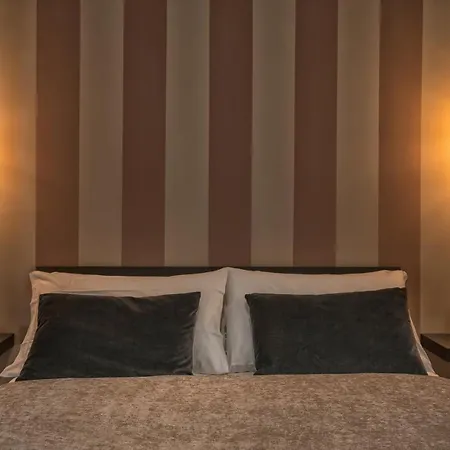 Hotel Gogo' Petit 3*
