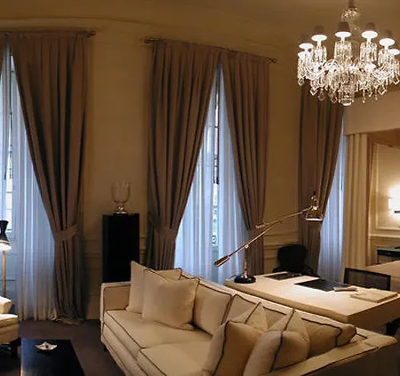 Hotel The Place 5*
