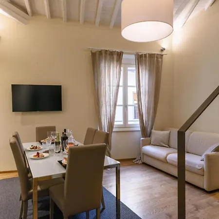 Santa Croce Penthouse *