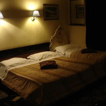 Souvenir Maya Hotell 5*