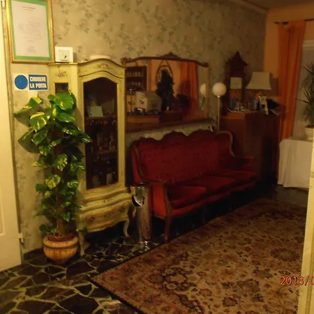 Souvenir Maya Hotel 5*