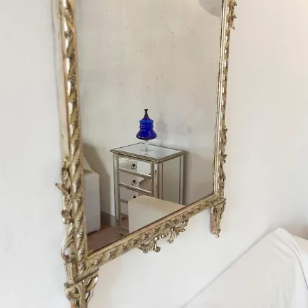 Otello In Palazzo Storico - Palazzo Tolomei Apartment *