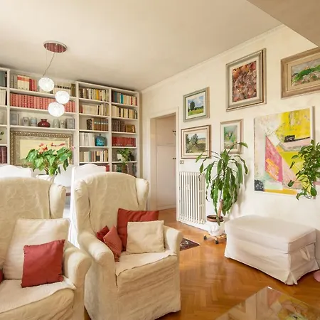 Capponi Rooftop Apartment Florence