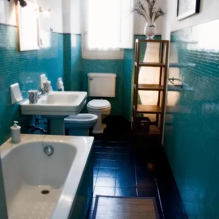 5 Sensi Guest house