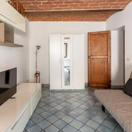 Presto Apartment Santo Spirito Oltrarno Florence * Florence