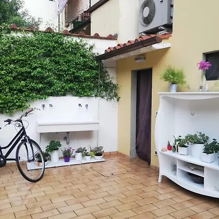 Flower Garden Vicino Al Centro Appartamento