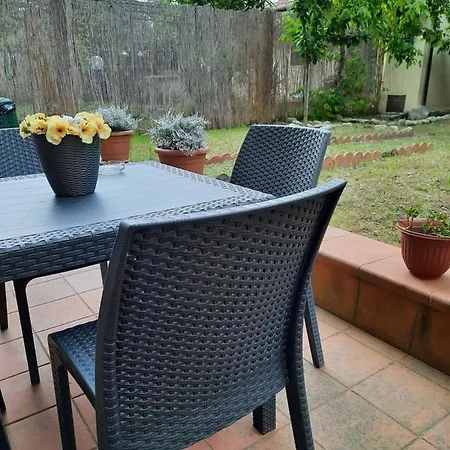 Apartment Au Jardin De