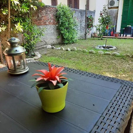 Apartment Au Jardin De Florence