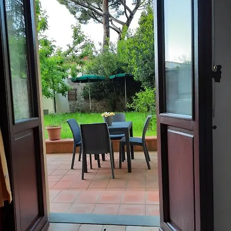 Apartment Au Jardin De *