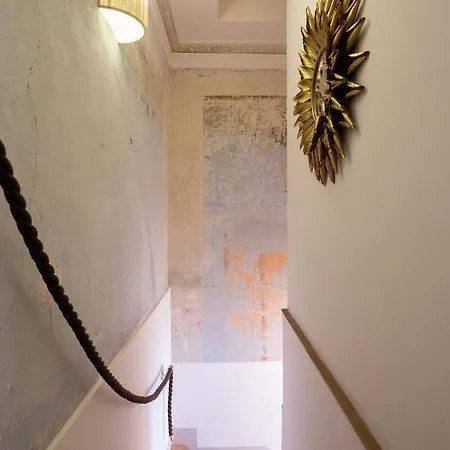 - Piazza San Lorenzo Apartment *