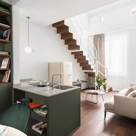 Cavour Deluxe By Mmega * Florence